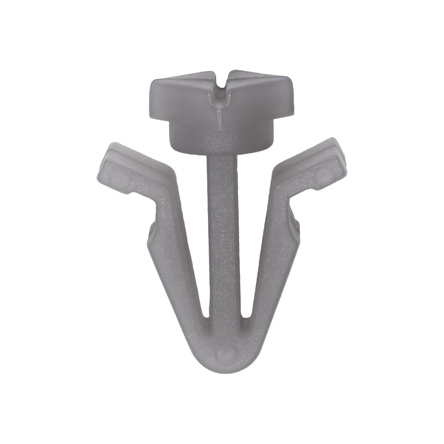 Nissan Grille Clip