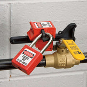 Ball valve lockout